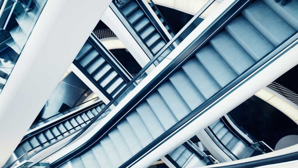 criss cross escalators