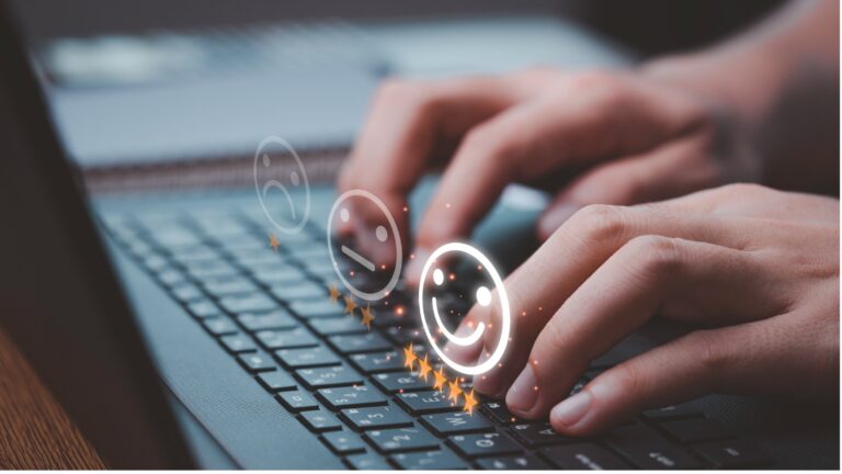 customer-satisfaction-survey-concept-businessman-using-computer-picture