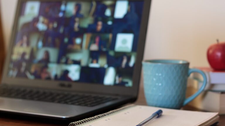 laptop-school-and-books-on-table-online-school-elearning-concept-picture-