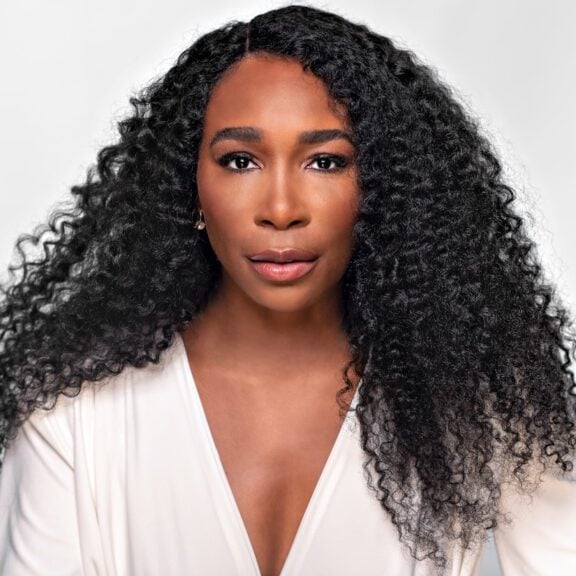 Venus_Headshot_Credit_to_Laura_Metzler_Photography__1_
